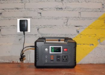 FlashFish 200W Review Portable Power Station