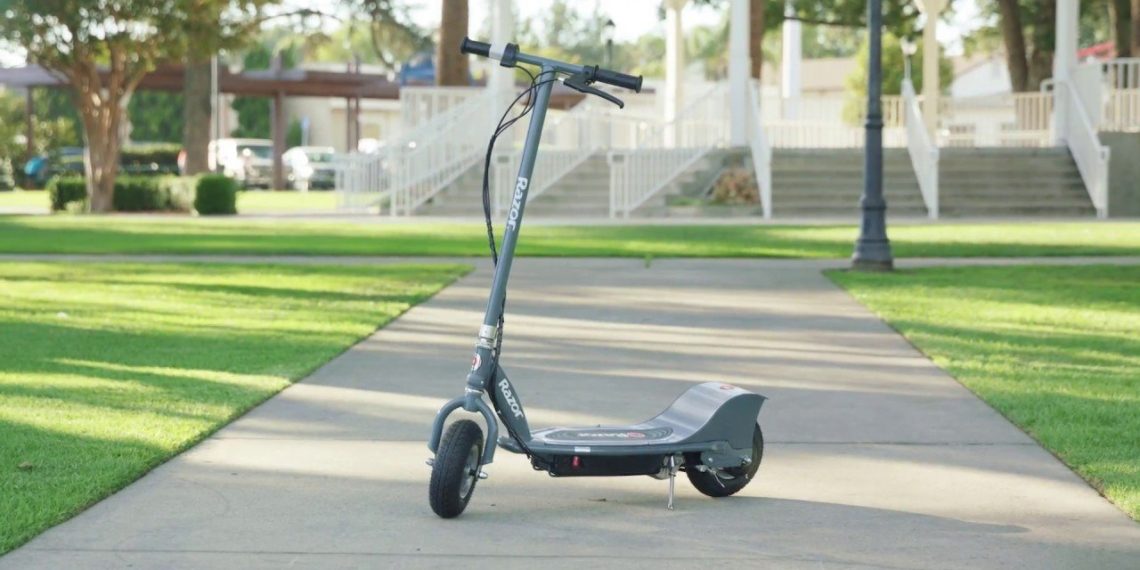 Razor E300S Review Best Budget Electric Scooter Under 300 Gears Deals