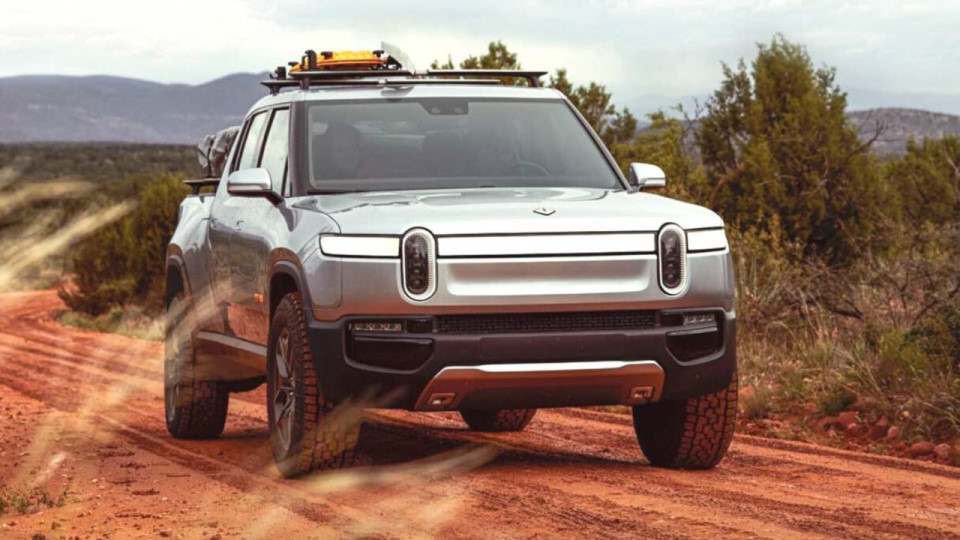 Rivian R1T and R1S Delivery Dates Confirmed, Will Beat GMC